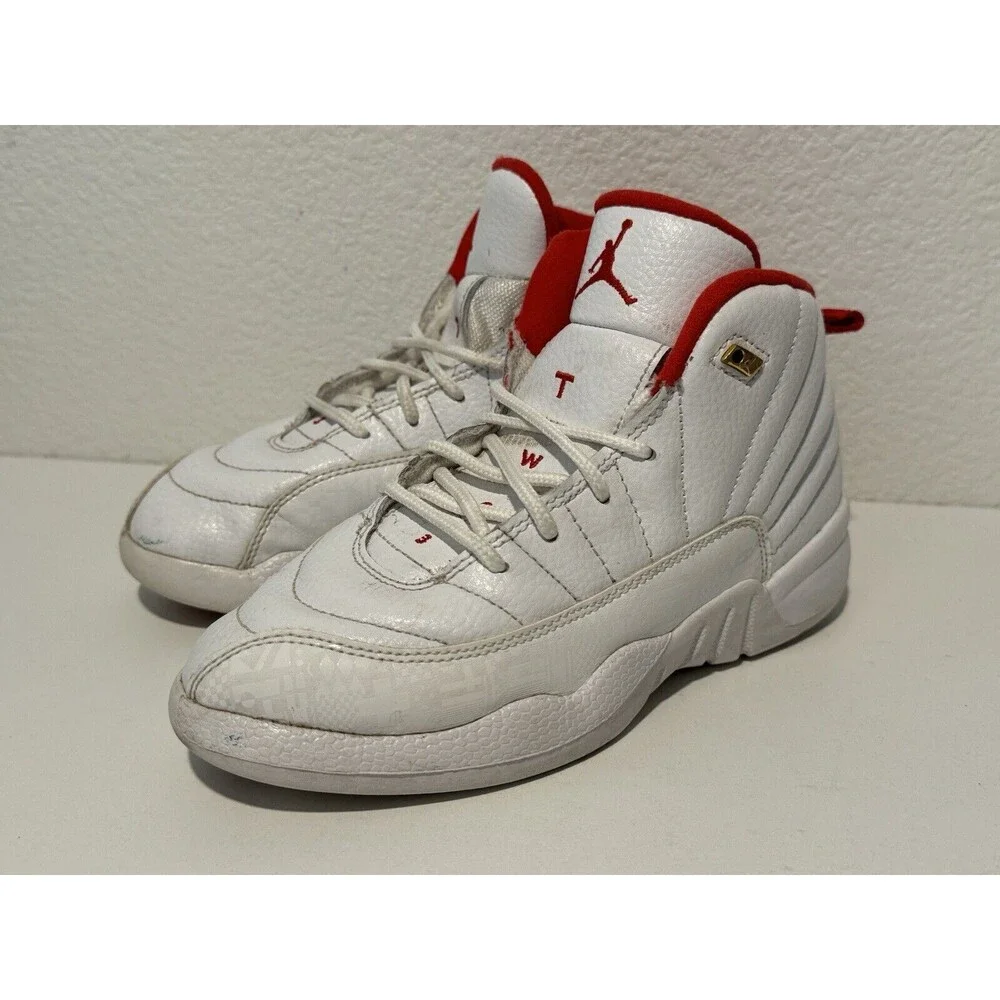 Nike Air Jordan 12 Retro Boys Size 2Y White Athletic Shoes Sneakers 151186-107